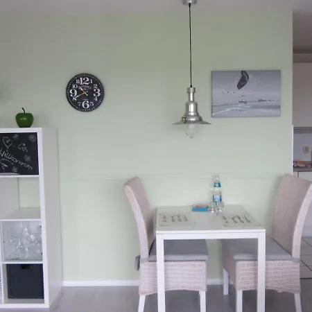 Luv-und-lee-apartment-49a-strandkieker *